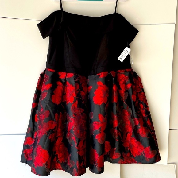 ($90) R&M Richards Women Plus Size Formal Evening Holiday Party Prom Dress, 18W - Picture 1 of 11